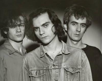 Surfin' Bichos - Rifle de repetición (1991)