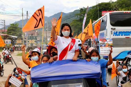 Keiko Fujimori: Fuerza Popular plantea precisar censura y vacancia en la Constitución