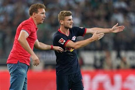 Julian Nagelsmann : Latest Liverpool news: Julian Nagelsmann open to Liverpool job / He is currently manager of bundesliga club rb leipzig. Nagelsmann played for augsburg and 1860 munich at youth level. Zo speelt het RB Leipzig van Julian Nagelsmann - Voetbal ...