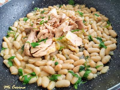 HABICHUELAS BLANCAS POCHADAS CON FAISAN EN ESCABECHE