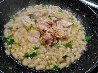 HABICHUELAS BLANCAS POCHADAS CON FAISAN EN ESCABECHE