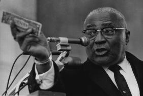 161992321 Martin Luther King Jr.