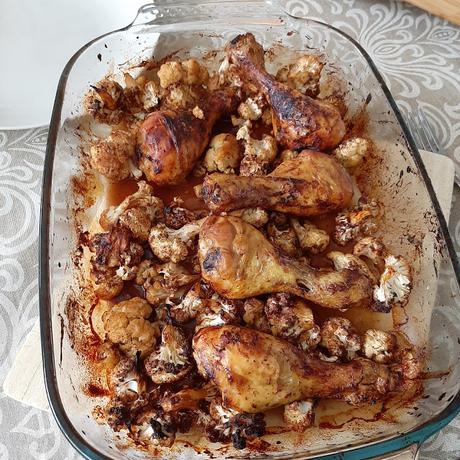 POLLO CON COLIFLOR A LA CANELA POLLO CON COLIFLOR A LA CANELA