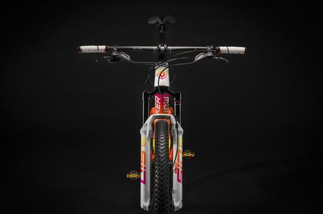 Rafael Nadal embajador de la marca Mondraker