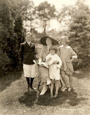 ca5cbd8bb9967ebcc49ba5eebf159b64 Ethel Barrymore
