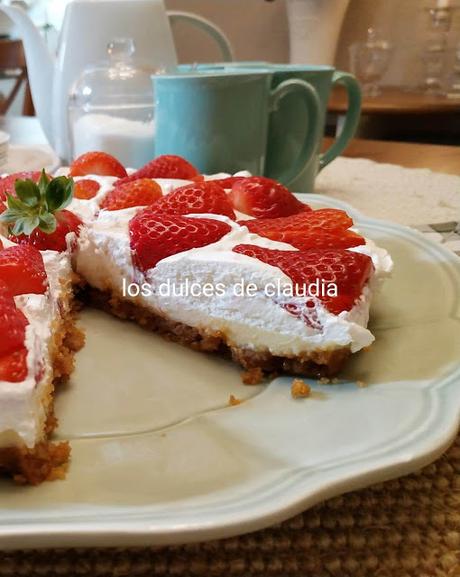tarta de limon, crema y fresas Tarta de limón, crema y fresas