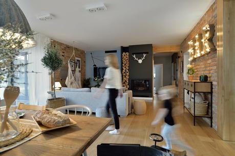 delikatissen warm interiors scandinavian warm decor open-plan interior madera y negro interior diáfano interior cálido interior abierto decoración acogedora cozy decor cocina nórdica cocina blanca cocina americana cocina abierta  