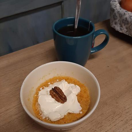 MUGCAKE DE ZANAHORIA KETO