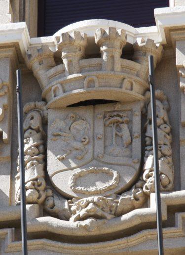 El misterioso dragón del escudo de Madrid El misterioso dragón del escudo de Madrid