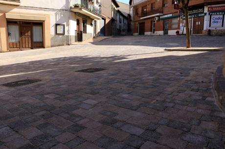 Continúan las obras de mejora en las calles de Cogolludo
