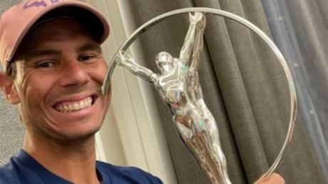 Nadal no piensa en su retiro y “sigue adelante”