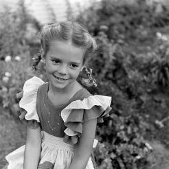 47f9f1f2a62ce02f1259d033284f5721 Natalie Wood