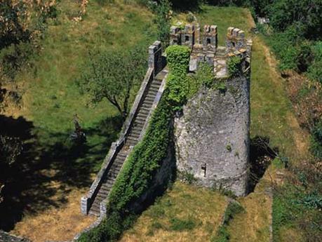 Una Escapada al Románico de Lugo: De Sarria a Portomarín El Castillo Del Batallón | Pensión Casa do Gallo en Sarria