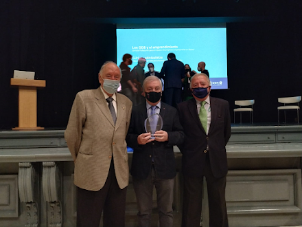 Secot Bizkaia premiada por BBK Bizkaia Network y la Fundación Urbegi Secot Bizkaia premiada por BBK Bizkaia Network y la Fundación Urbegi