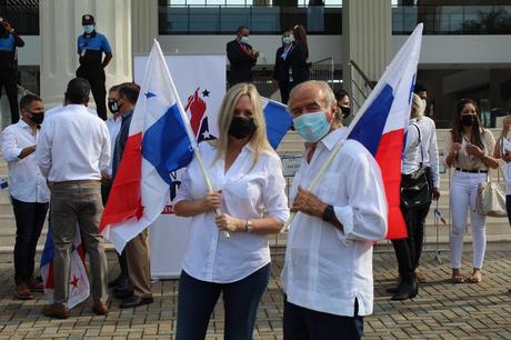 Panamá Decide presenta memorial para convocar Constituyente Paralela