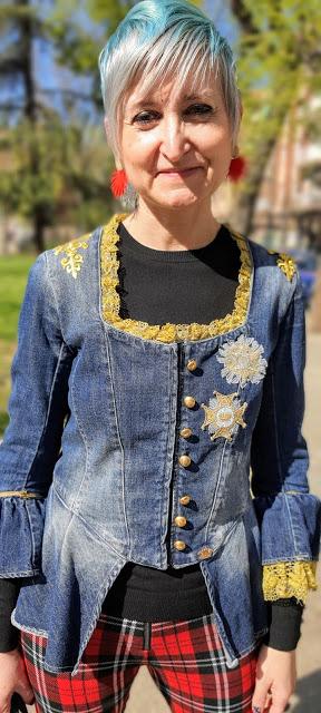 Chaqueta vaquera y leggings outfit