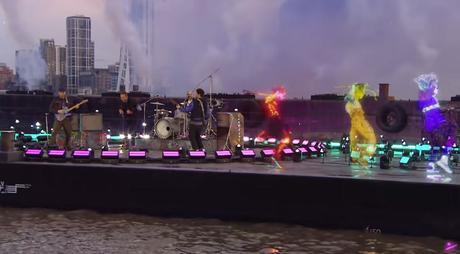 Brit Awards 2021: La iluminación, efectos visuales, y hologramas llevan los escenarios a otro nivel c5