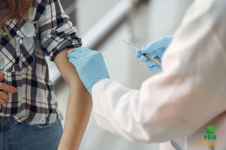 FSIE Madrid inicia un procedimiento judicial para exigir la vacunación completa del sector de la educación