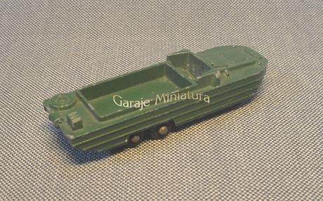 D.U.K.W., un anfibio militar de Matchbox