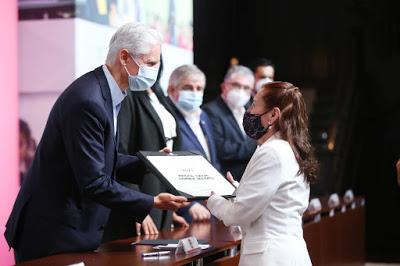 VACUNACIÓN A DOCENTES EN EDOMÉX REPRESENTA AVANCE AL REGRESO SEGURO A CLASES E IMPULSA MÁS ACTIVIDADES ECONÓMICAS