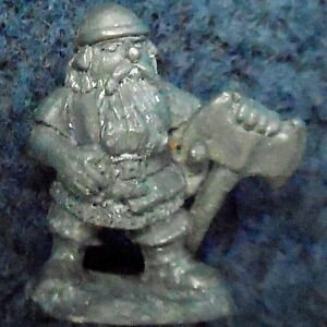 La figura conmemorativa de los 10 años de la White Dwarf (1987) La figura conmemorativa de los 10 años de la White Dwarf (1987)