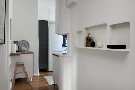 delikatissen wallpaper flowers swedish decor scandinavian style scandinavian decor scandinavian bedroom scandi style scandi hygge scandi bedroom scandi apartment papel de pared floral nordic style estilo nórdico cozy estilo nórdico acogedor estilo escandinavo decoración escandinavo cálido escandinavo acogedor dormitorio nórdico cozy house cozy home cozy apartment blue and white bedroom scandi  