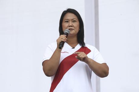 Keiko Fujimori afirma que Fuerza Popular ampliará su equipo técnico