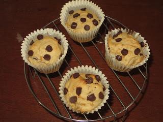 MUFFINS DE PLÁTANO Y CHOCOLATE (VEGANOS)