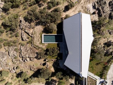 Casa en Torrelodones, Madrid / Enero Arquitectura