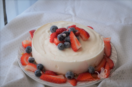 Tarta de yogur y frutas sin horno