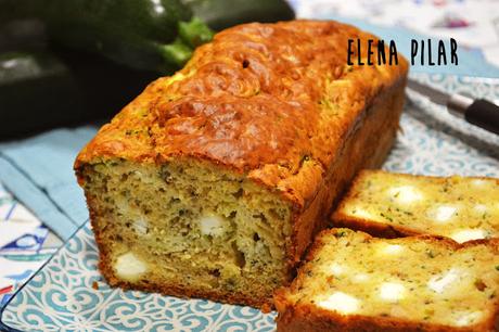 Cake de calabacín y queso feta