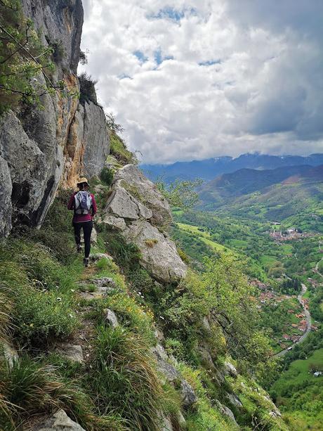 Gradura por la Senda L'Gabitu y Cuafurada