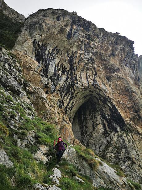 Gradura por la Senda L'Gabitu y Cuafurada