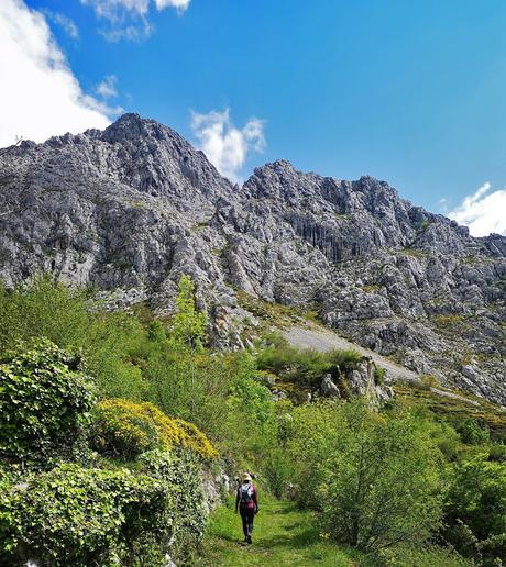 Gradura por la Senda L'Gabitu y Cuafurada