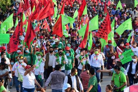 Ricardo Gallardo realiza gira en Tampamolón