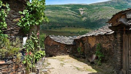 Sitios para pasar un día (o finde) en los Pueblos Negros Sitios para pasar un día (o finde) en los Pueblos Negros