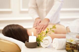 UN SANTUARIO DE PAZ EN EL CORAZÓN DE QUITO UN SANTUARIO DE PAZ EN EL CORAZÓN DE QUITO