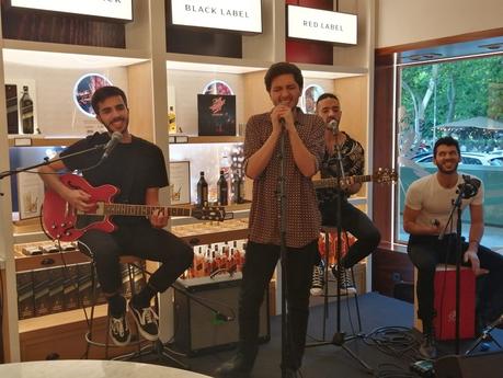 Arde Bogotá (2021) Tienda Johnnie Walker. Madrid