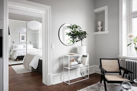 Minipiso con decoración en tonos blancos Minipiso con decoración en tonos blancos
