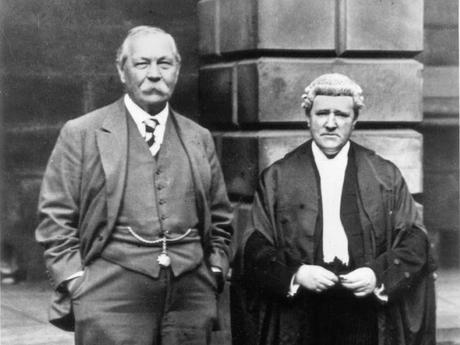 ARTHUR CONAN DOYLE, INVESTIGADOR PRIVADO: ¡Cómo el creador de Sherlock liberó a un inocente de un crimen pavoroso! ARTHUR CONAN DOYLE, INVESTIGADOR PRIVADO: ¡Cómo el creador de Sherlock liberó a un inocente de un crimen pavoroso!