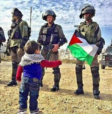 La tragedia de Gaza y el abrazo de Luna en la crisis de Ceuta. La tragedia de Gaza y el abrazo de Luna en la crisis de Ceuta.