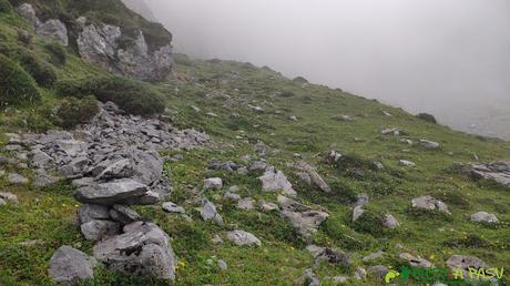 Entrando en Las Colgás, camino al Tapinón