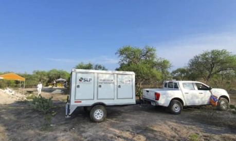 Encuentran fosa con restos humanos en Rioverde