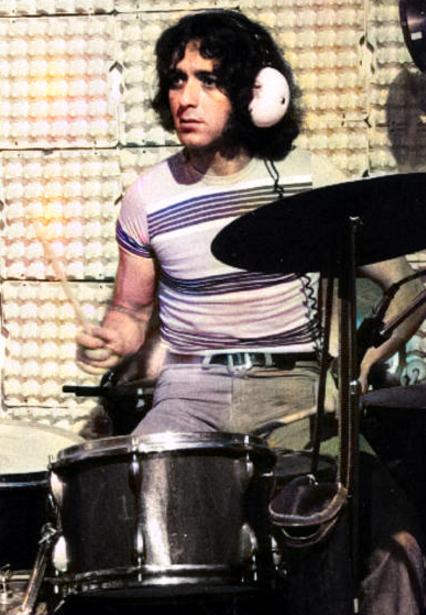 Efemérides del Rock y Heavy Metal: Que pasó un 26 de Mayo Efemérides del Rock y Heavy Metal: Que pasó un 26 de Mayo