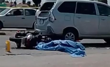 (Video) Motociclista muere al impactarse contra vehículo en el Anillo Periférico
