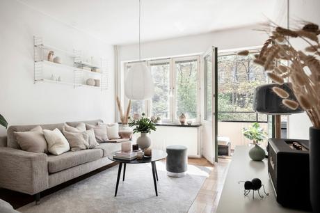 delikatissen tiny apartments decor scandinavian tiny apartment scandinavian style scandinavian interiors ideas scandinavian decor pisos pequeños decoración nordic style menaje hogar estilo nórdico estilo escandinavo diseño de interiores decoración de interiores decor accesories complementos hogar complementos decoración Ambiente romántico con textiles accesorios hogar  