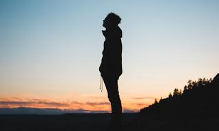 TIENES QUE ESTAR MAL TIENES QUE ESTAR MAL