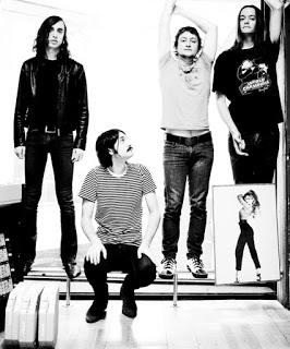 The Datsuns - Dehumanise (2021)