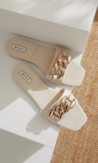 COMPRAS DE LA SEMANA, MAYO (IV).-