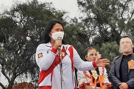 Keiko Fujimori propone reorganizar la Superintendencia de Transporte